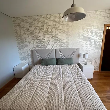 Ribeiros House Infantado *