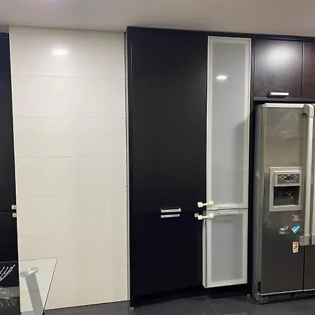 Ribeiros House Infantado Apartman