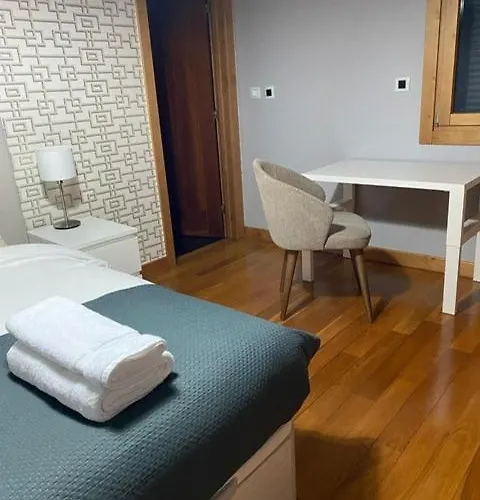 Ribeiros House Infantado Apartman *